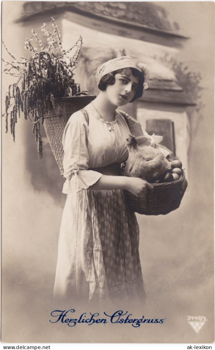 Ansichtskarte Herzlichen Ostergruss Frau Mit Weidenkorb, Henne Und Eier 1914 - Pasqua