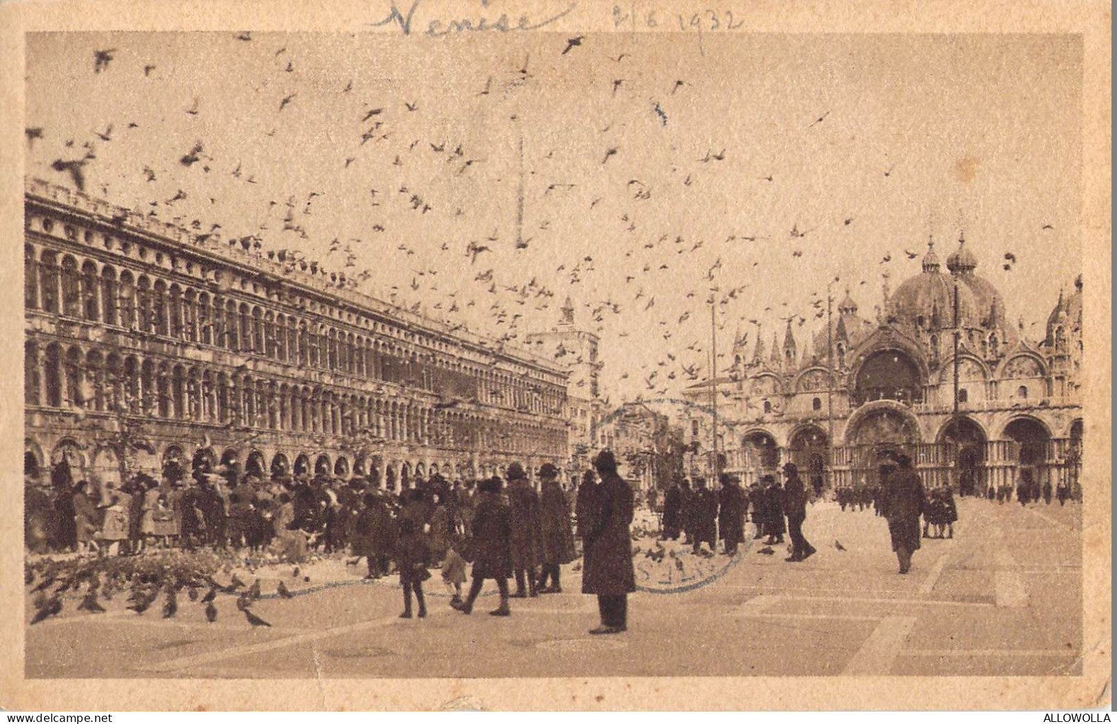 26714 " VENEZIA-PIAZZA S. MARCO " ANIMATA-VERA FOTO-CART. POST. SPED.1932 - Venezia