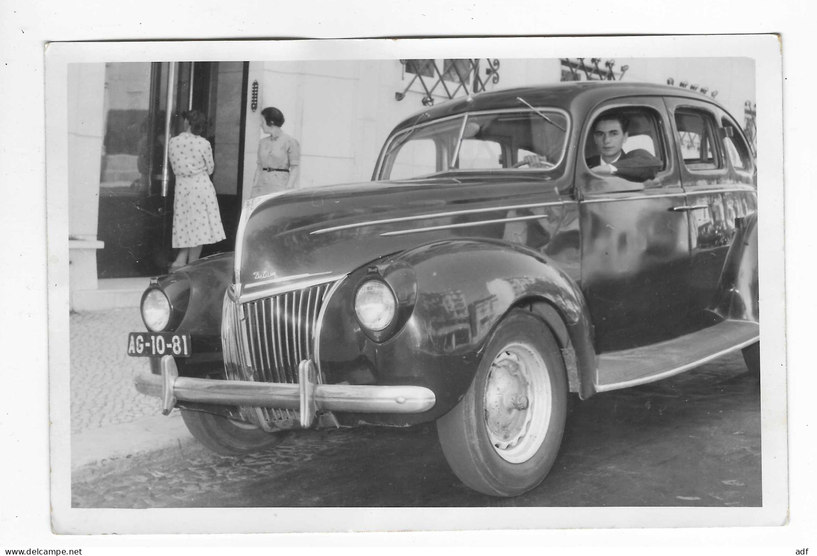 ANCIENNE PHOTO GROS PLAN AUTO VOITURE AUTOMOBILE FORD DELUXE Format Environ 12 Cm Sur 18 Cm - PKW