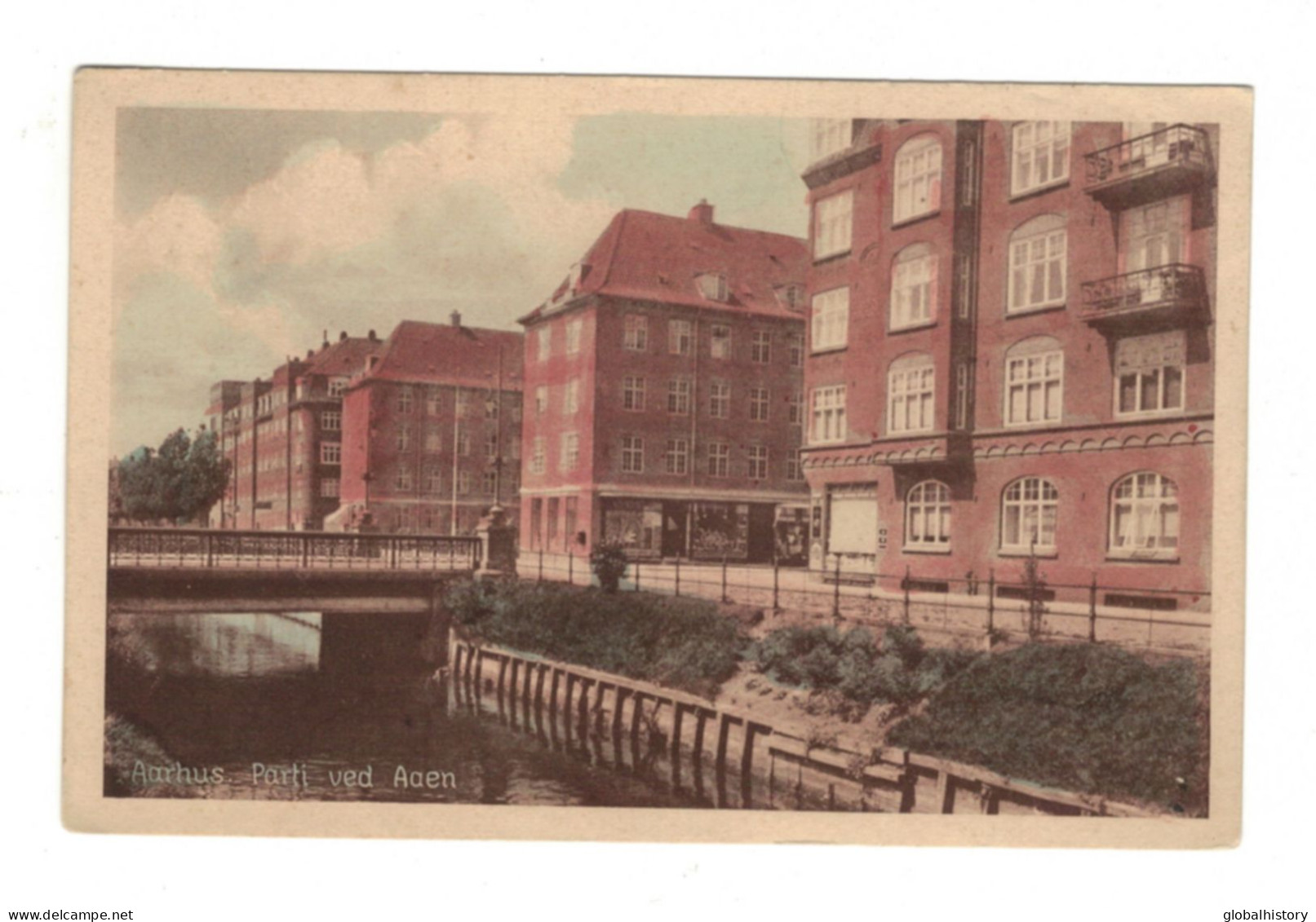 DH1840 - DENMARK - AARHUS - PARTI VED AAEN - LARGE BUILDING ON A ROW - Denmark