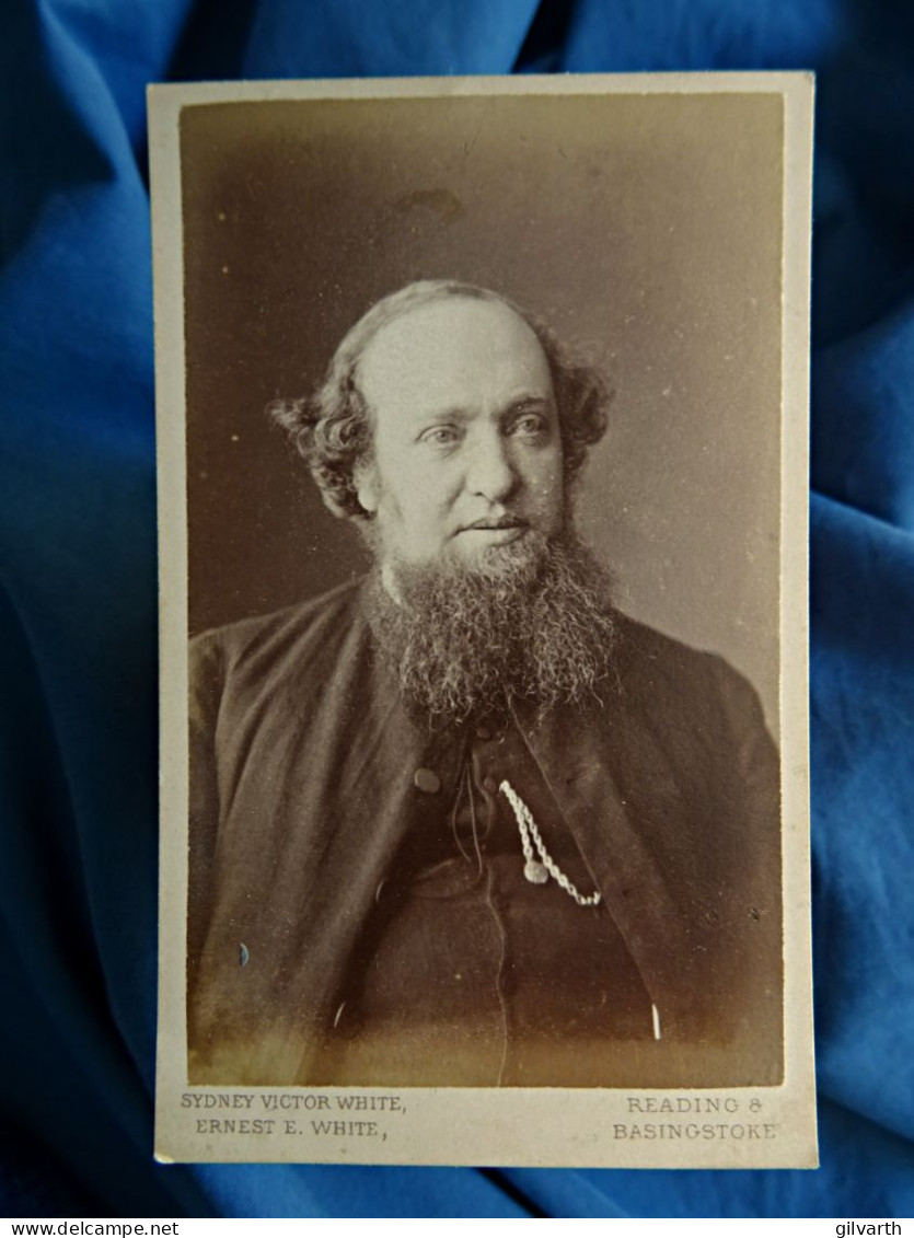 Photo CDV E. White à Reading & Basingstoke  Portrait Homme  Grosse Barbe  Crâne Dégarni  CA 1865-70 - L430 - Anciennes (Av. 1900)