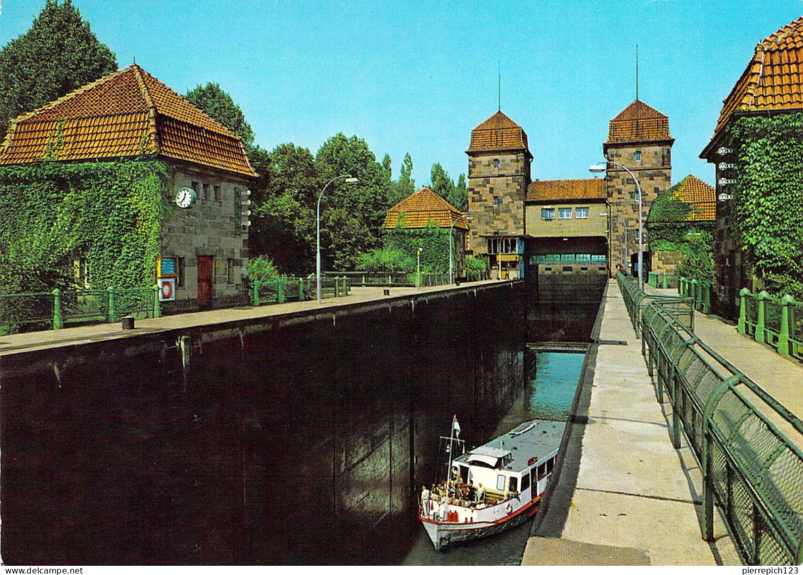 Minden - Ecluse Du Canal Mittelland - Minden