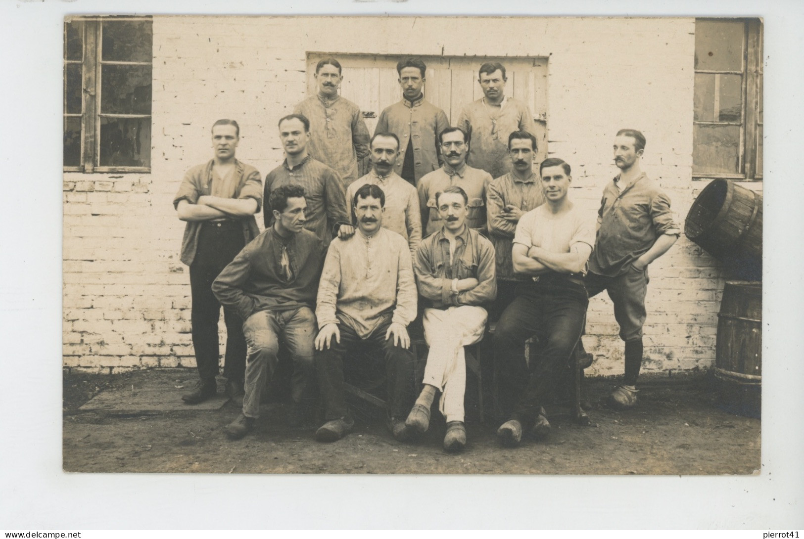 GUERRE 1914-18 - ALLEMAGNE - Militaires Français Au Camp De Prisonniers De STENDAL - Photo B. ZIELINSKI - Weltkrieg 1914-18