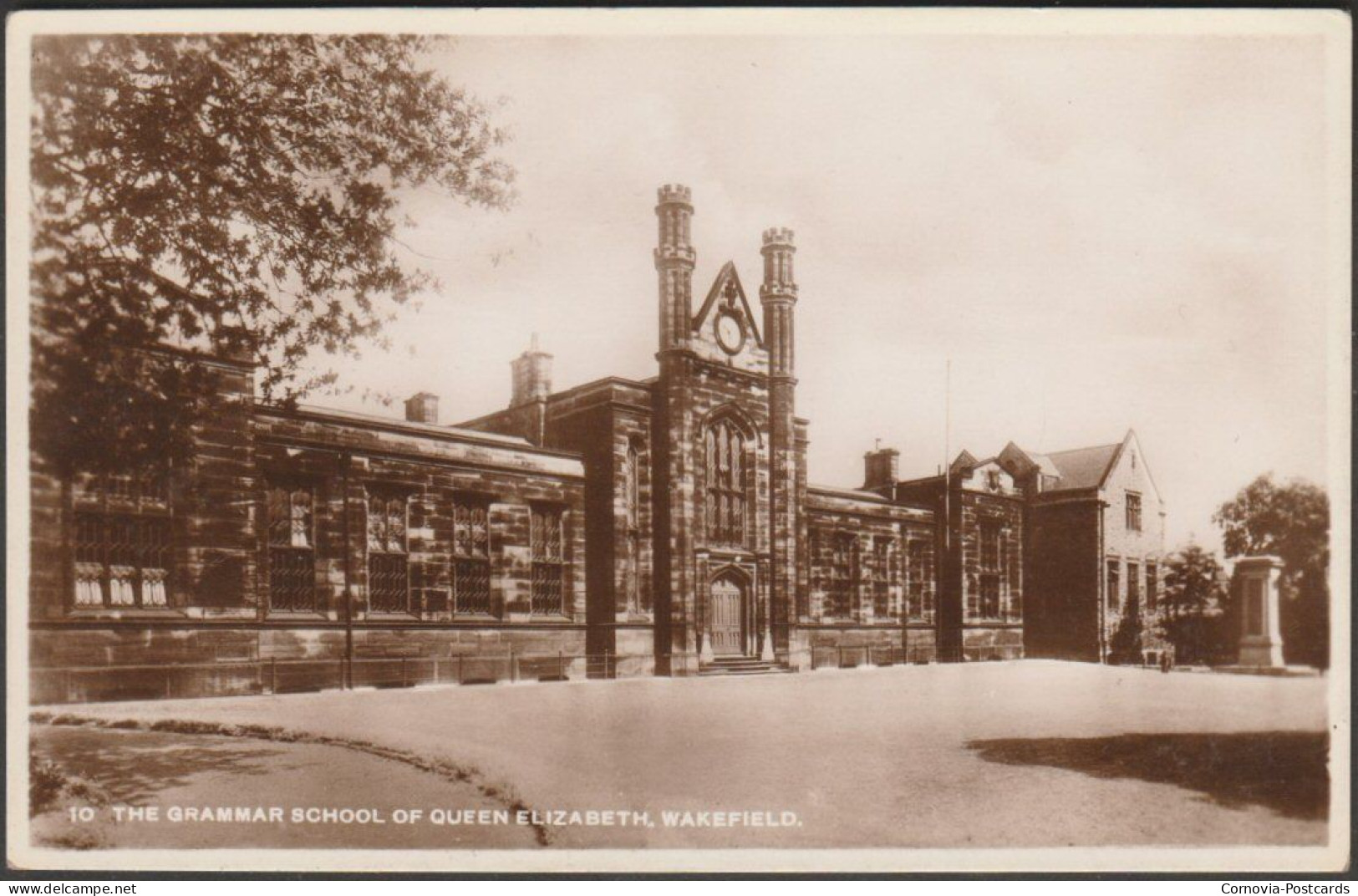 The Grammar School Of Queen Elizabeth, Wakefield, C.1940s - RP Postcard - Other & Unclassified