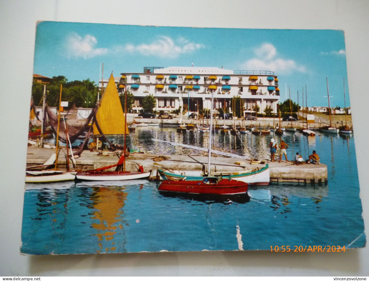 Cartolina Viaggiata "RICCIONE SAVIOLI Darsena E Spiaggia" 1961 - Hotels & Restaurants