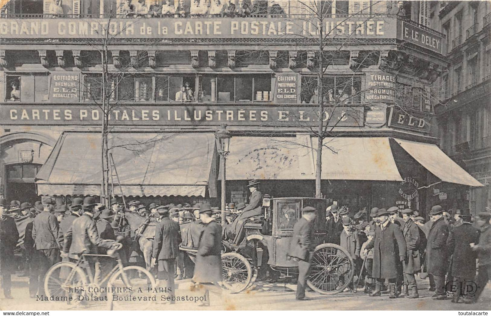 CPA 75 PARIS LES COCHERES A PARIS MADAME DUFAUT BD SEBASTOPOL MAGASIN E. LE DELEY CARTES POSTALES EDITEUR - District 02