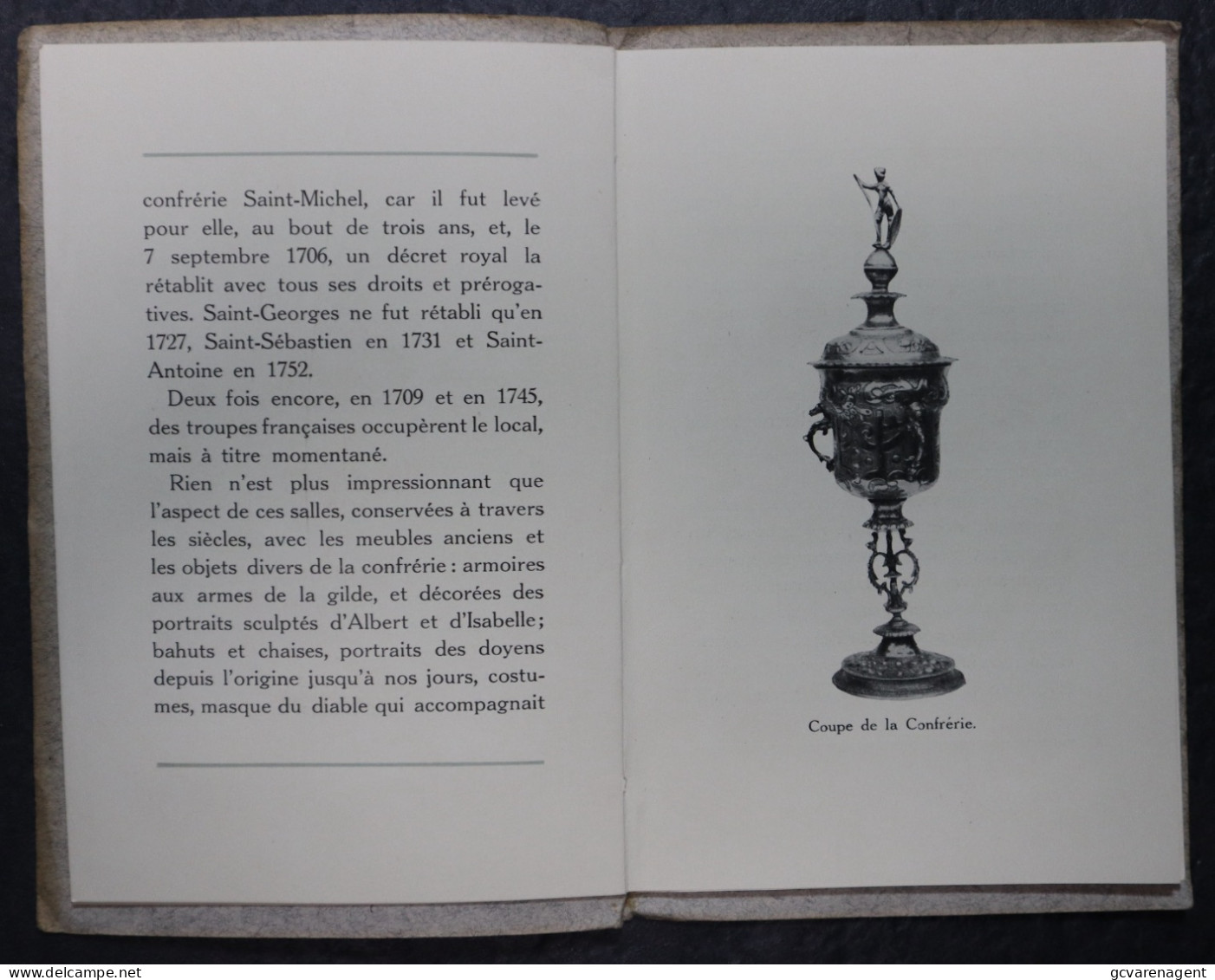 CHEF CONDRERIE ROYALE & CHEVALIERE DE SAINT MICHEL  GAND 1613 - 1913 -   16 X 11 CM  GOEDE STAAT - Gent