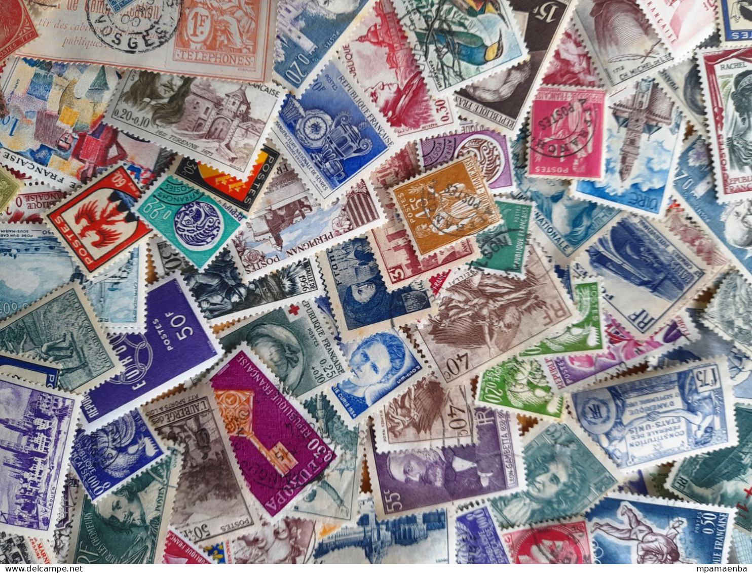 800 Timbres Français, Oblitérés (60%), 40 % De Timbres Neufs (* *, * , NSG), Lot Très Dense à Dominante Semi-classique. - Collections