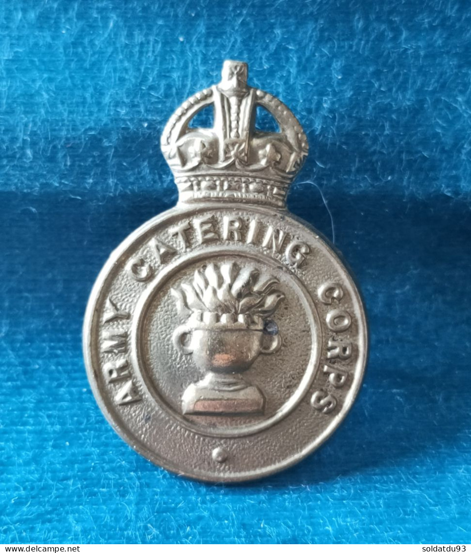 Badge De Casquette Du1 Corps De Restauration De L'armée De La Première Guerre Mondiale, - 1914-18