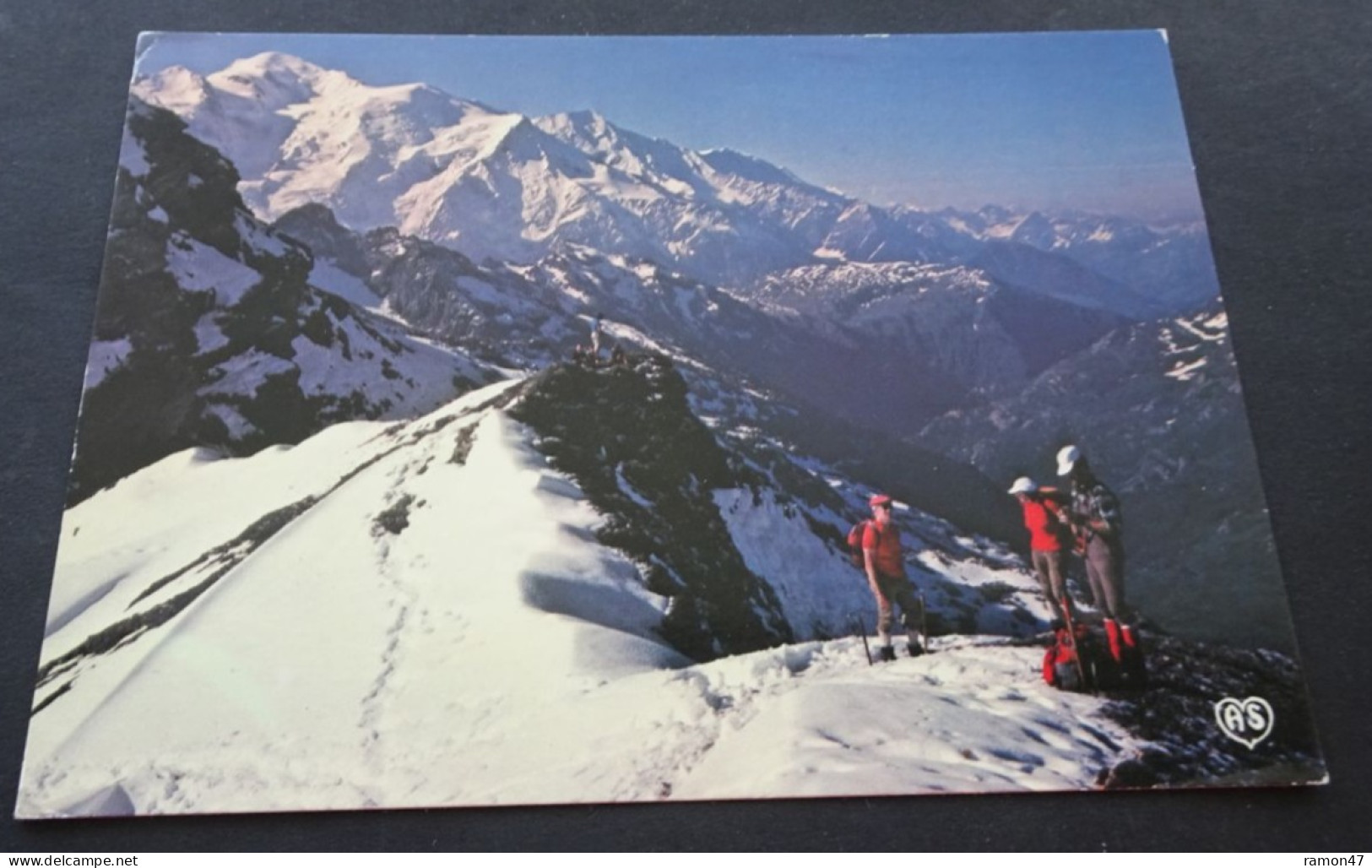 Randonnée En Montagne Face Au Mont-Blanc - SECA, Chambéry - Chamonix-Mont-Blanc