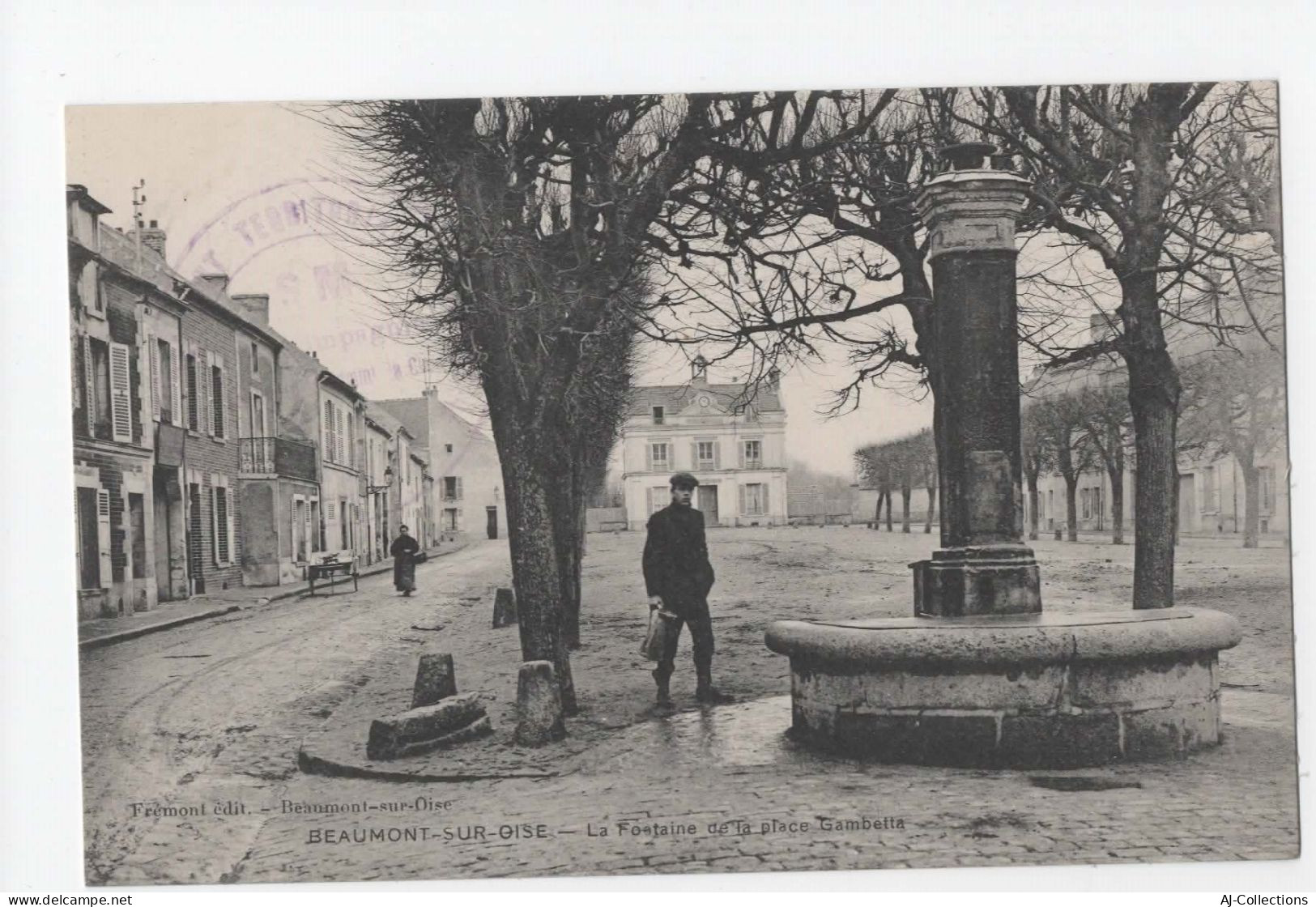 AJC - Beaumont Sur Oise - La Fontaine De La Place Gambetta - Autres & Non Classés