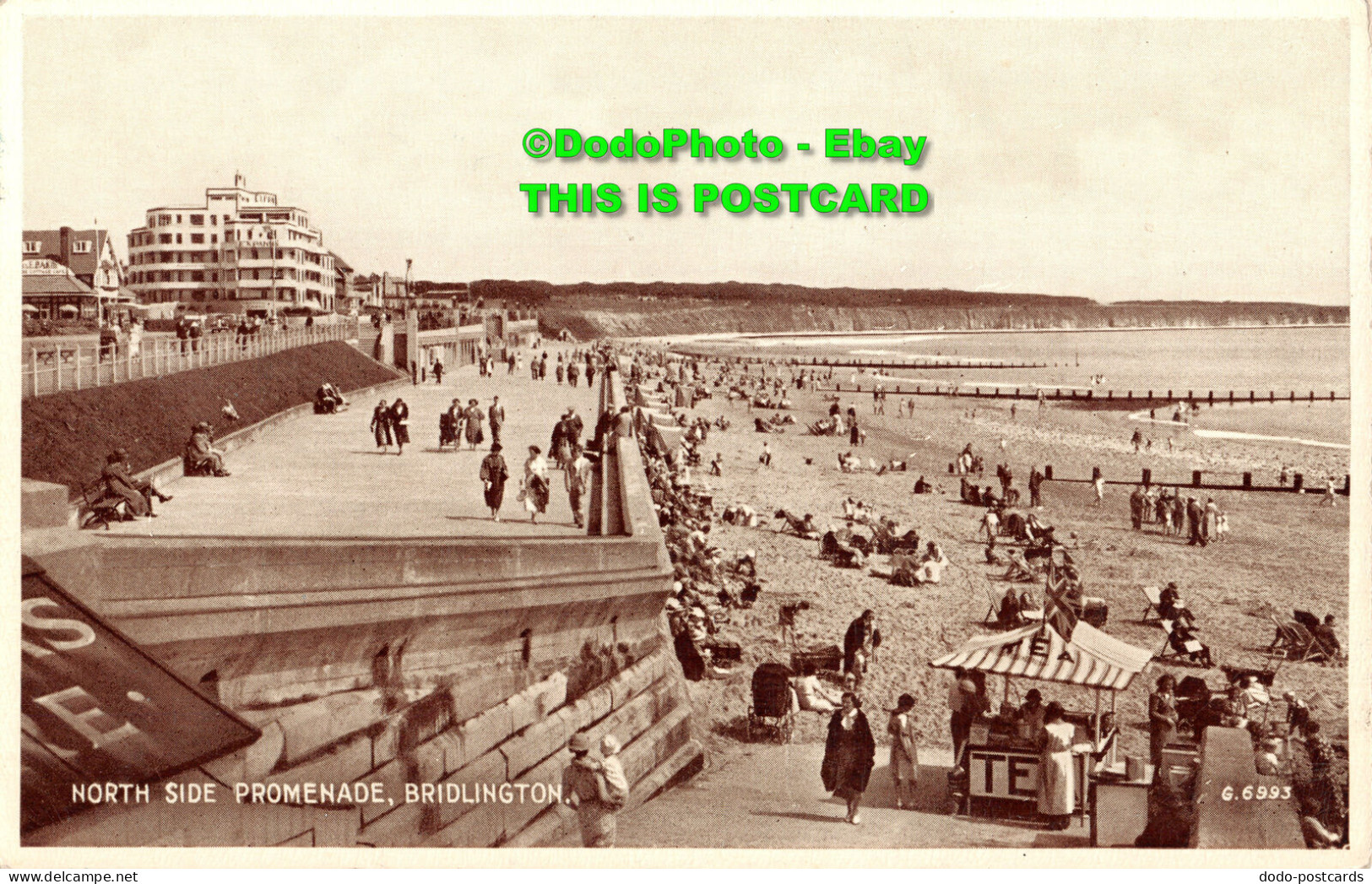 R437396 Bridlington. North Side Promenade. Postcard - Wereld