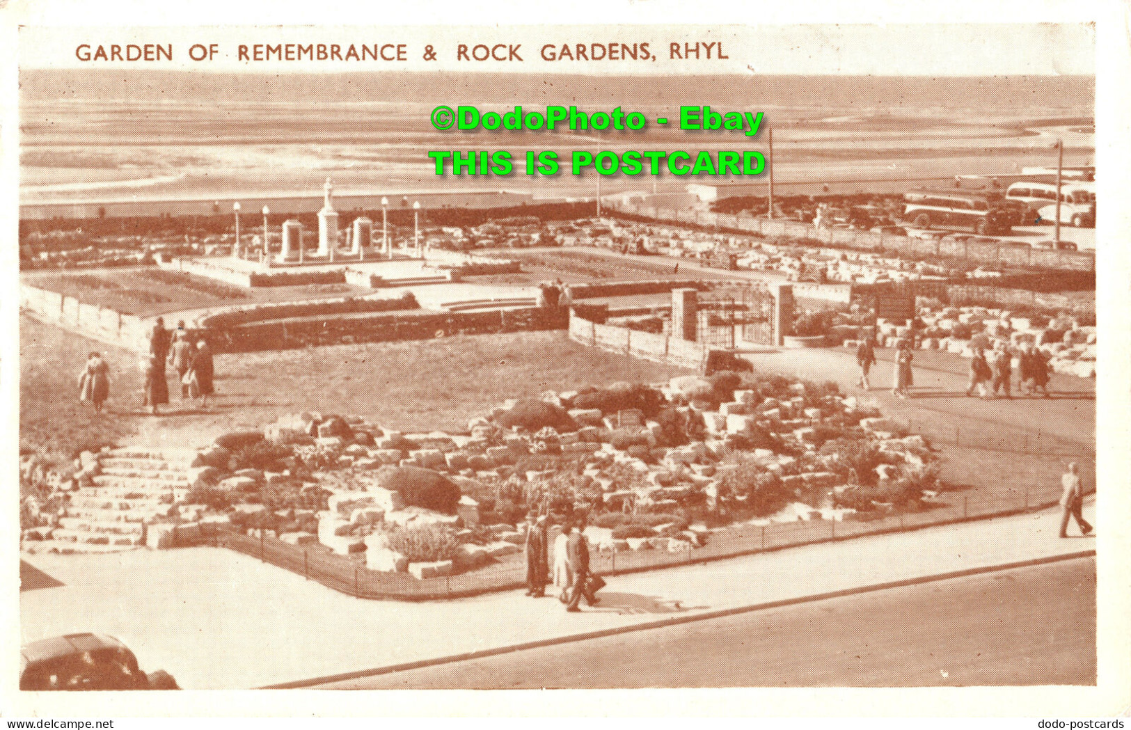 R437212 Rhyl. Garden Of Remembrance And Rock Gardens. D. E. And S - Wereld