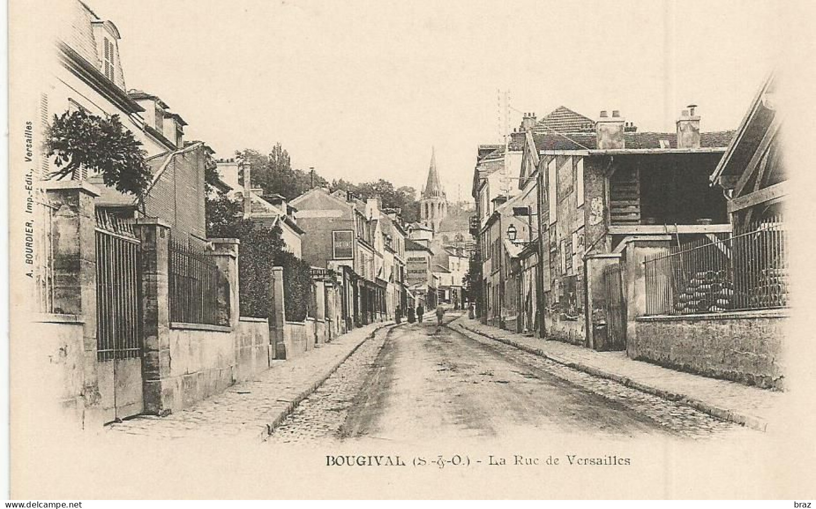 CPA  Bougival Rue De Versailles - Bougival