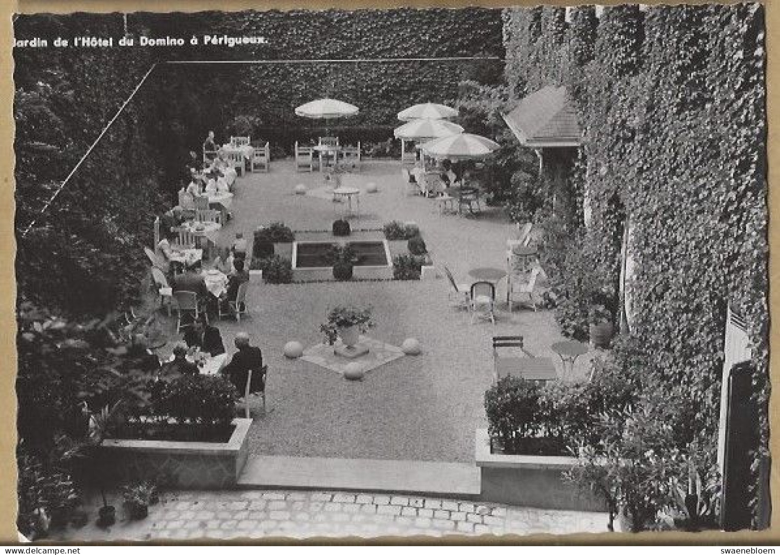 FR.- FRANKRIJK. JARDIN DE L'HOTEL DU DOMINO A PERIGUEUX. ONGELOPEN - Hotels & Gaststätten