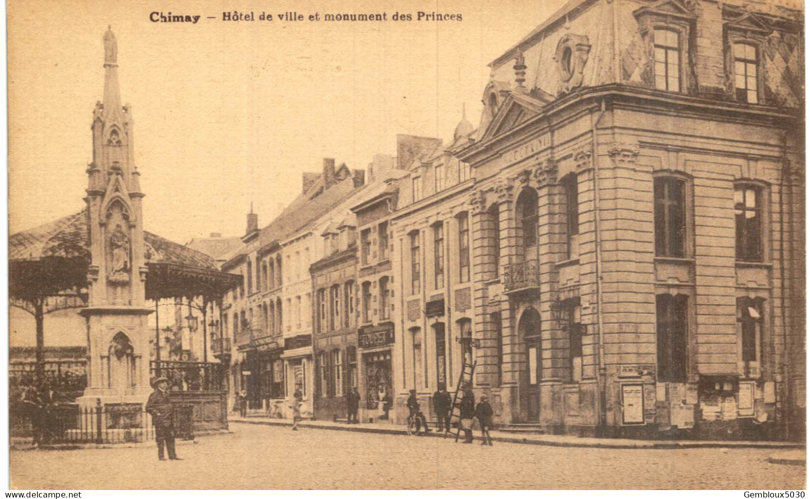 (166)  Chimay Hôtel De Ville Et Monument Des Princes - Chimay