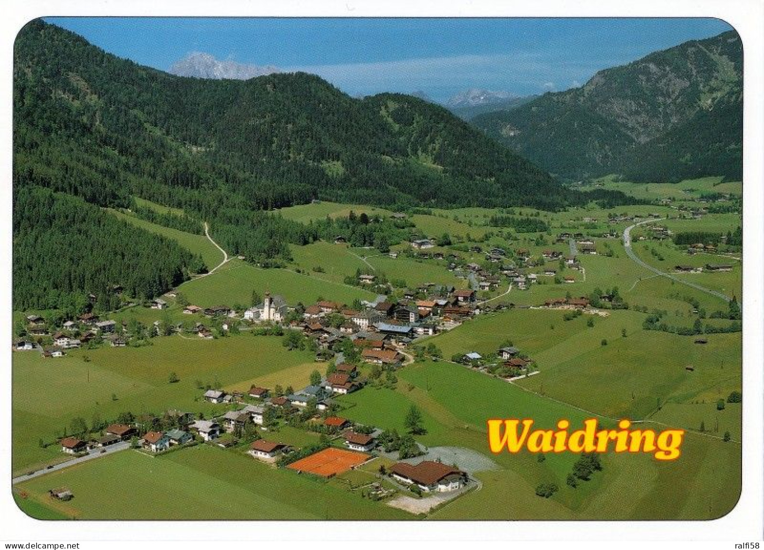 1 AK Österreich / Tirol * Blick Auf Den Ort Waidring - Ausgezeichnet Als Schönstes Dorf Von Tirol - Luftbildaufnahme * - Waidring