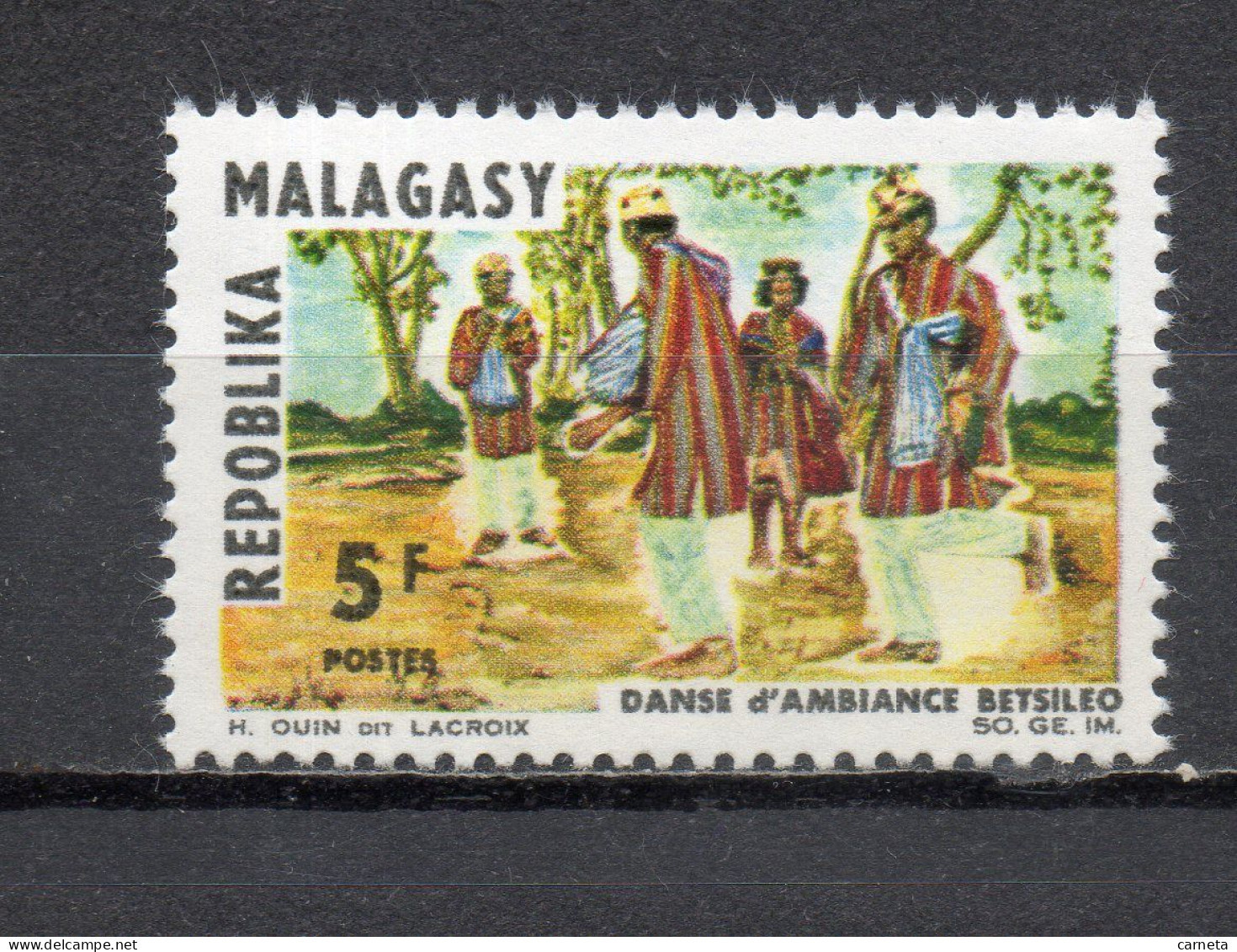 MADAGASCAR   N° 423  NEUF SANS CHARNIERE  COTE 0.50€  DANSE - Madagascar (1960-...)