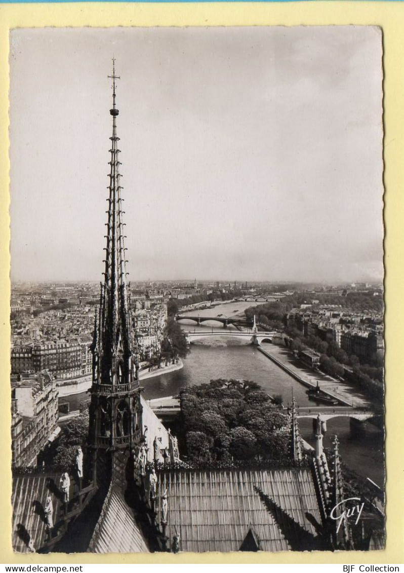 PARIS : La Seine En Amont De Notre-Dame / CPSM (voir Scan Recto/verso) - The River Seine And Its Banks