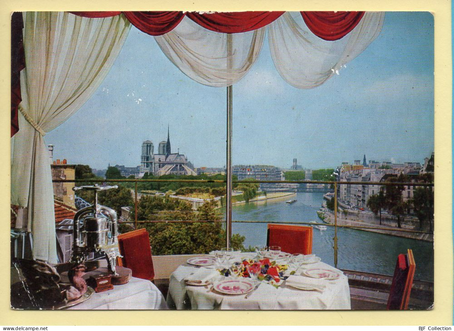 PARIS (04) Le Chevet De Notre-Dame Vu Du Restaurant La Tour D'Argent (voir Scan Recto/verso) - Arrondissement: 04