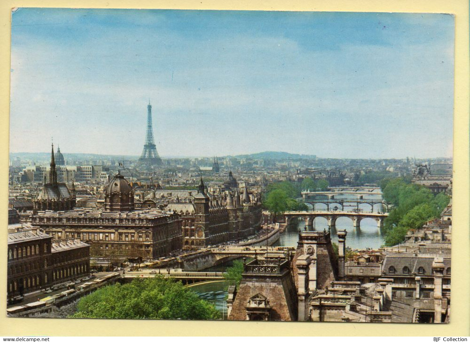 PARIS : Les Ponts De La Seine / Conciergerie / Sainte-Chapelle (voir Scan Recto/verso) - Bridges