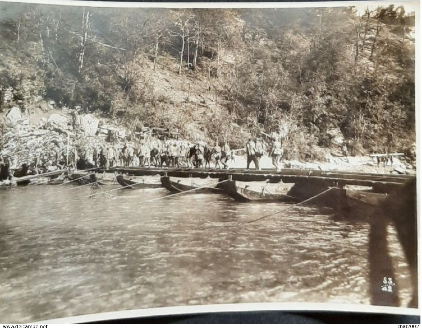 1914 1918 Soldats Italiens  Passage D Un Pont Provisoire - Guerra, Militares