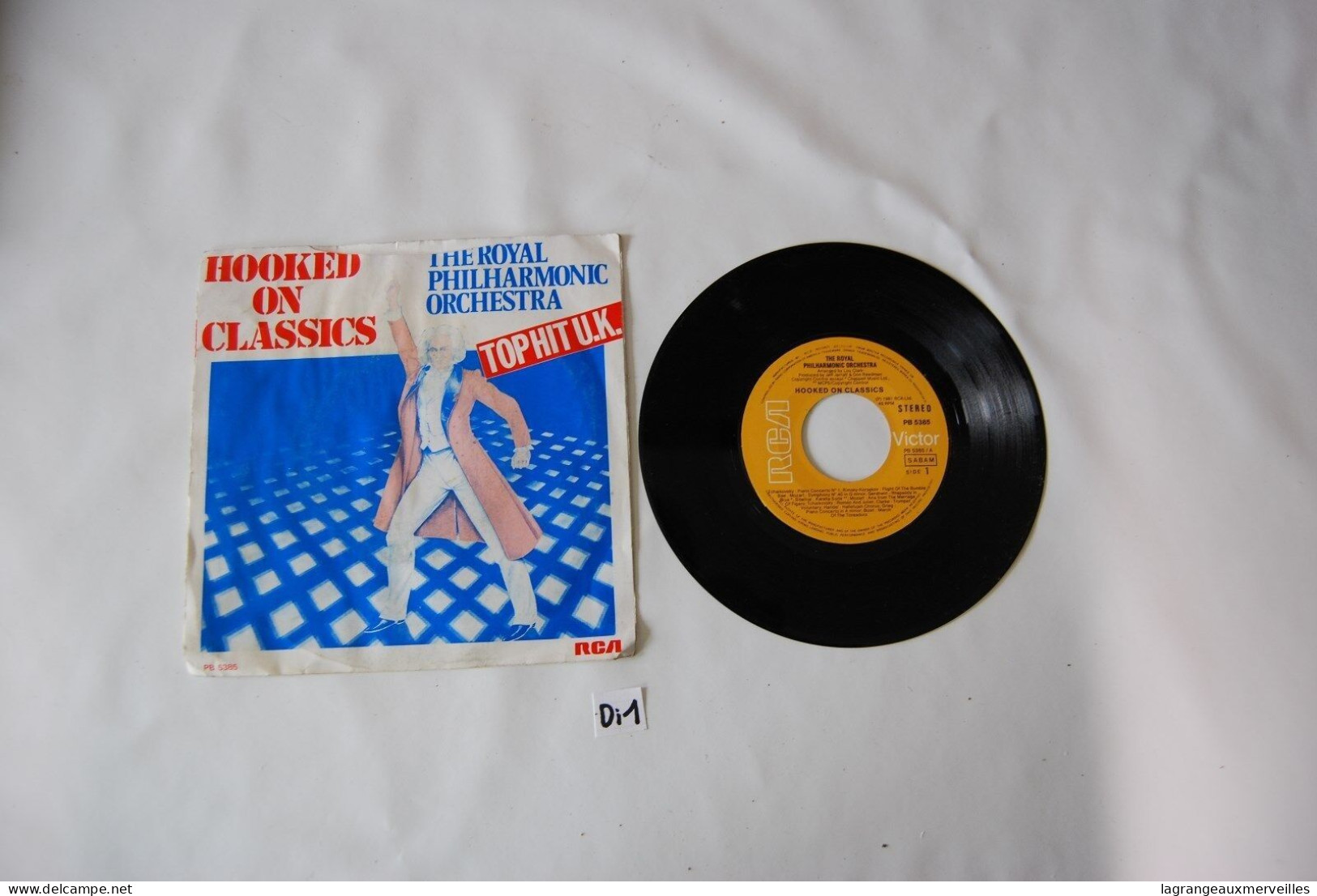 Di1- Vinyl 45 T - ORCHESTRE ROYAL - HOOKED ON CLASSIC - Strumentali