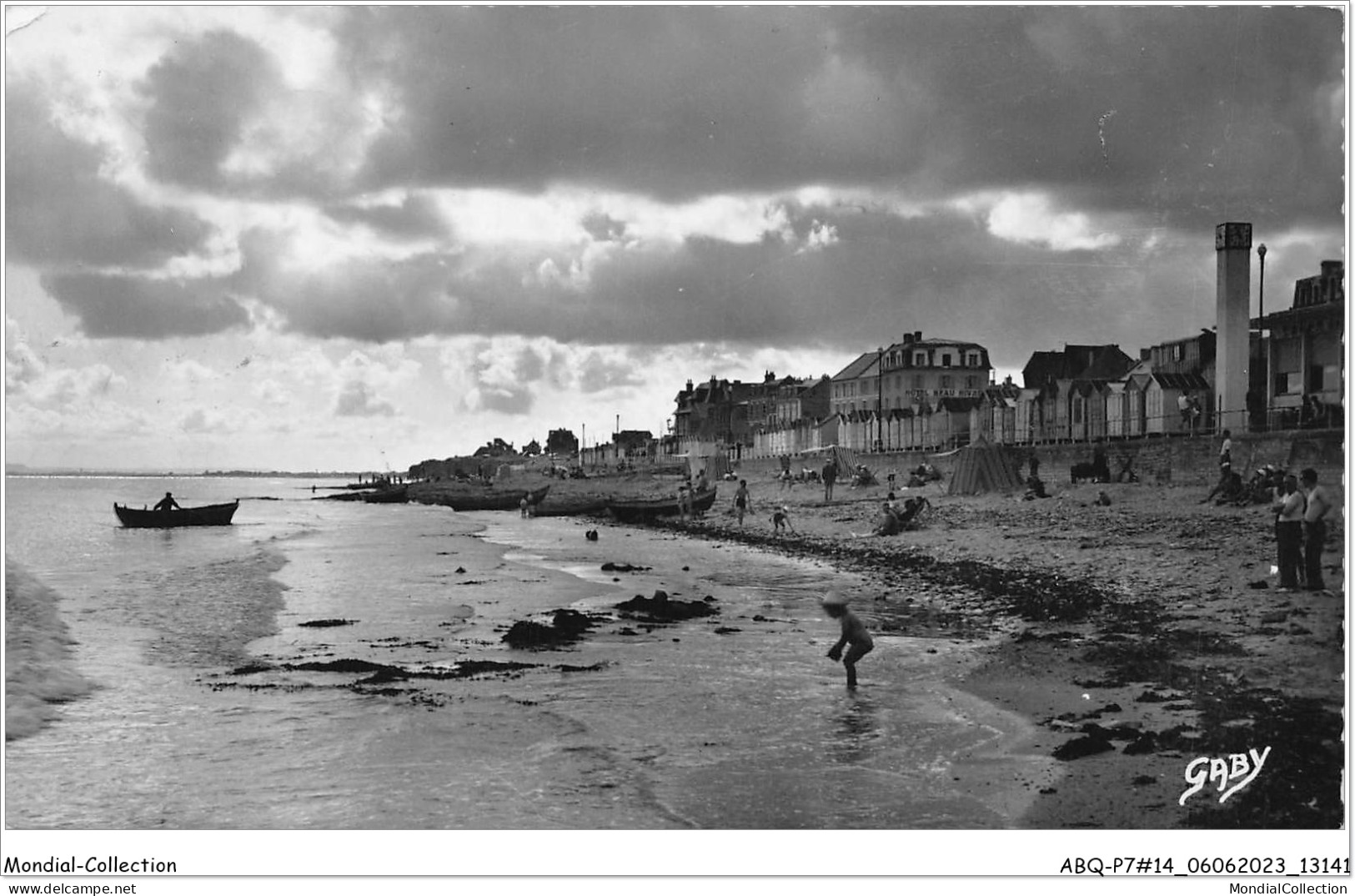 ABQP7-14-0571 - LUC-SUR-MER - La Plage Au Soleil Levant  - Luc Sur Mer