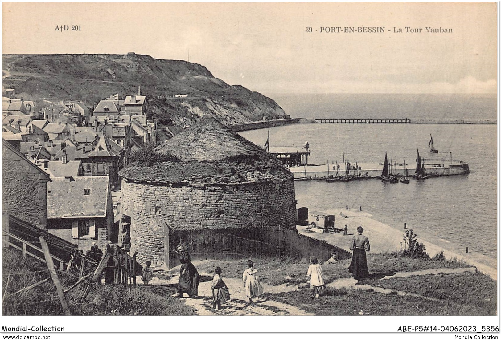 ABEP5-14-0397 - PORT-EN-BESSIN - La Tour Vauban - Port-en-Bessin-Huppain