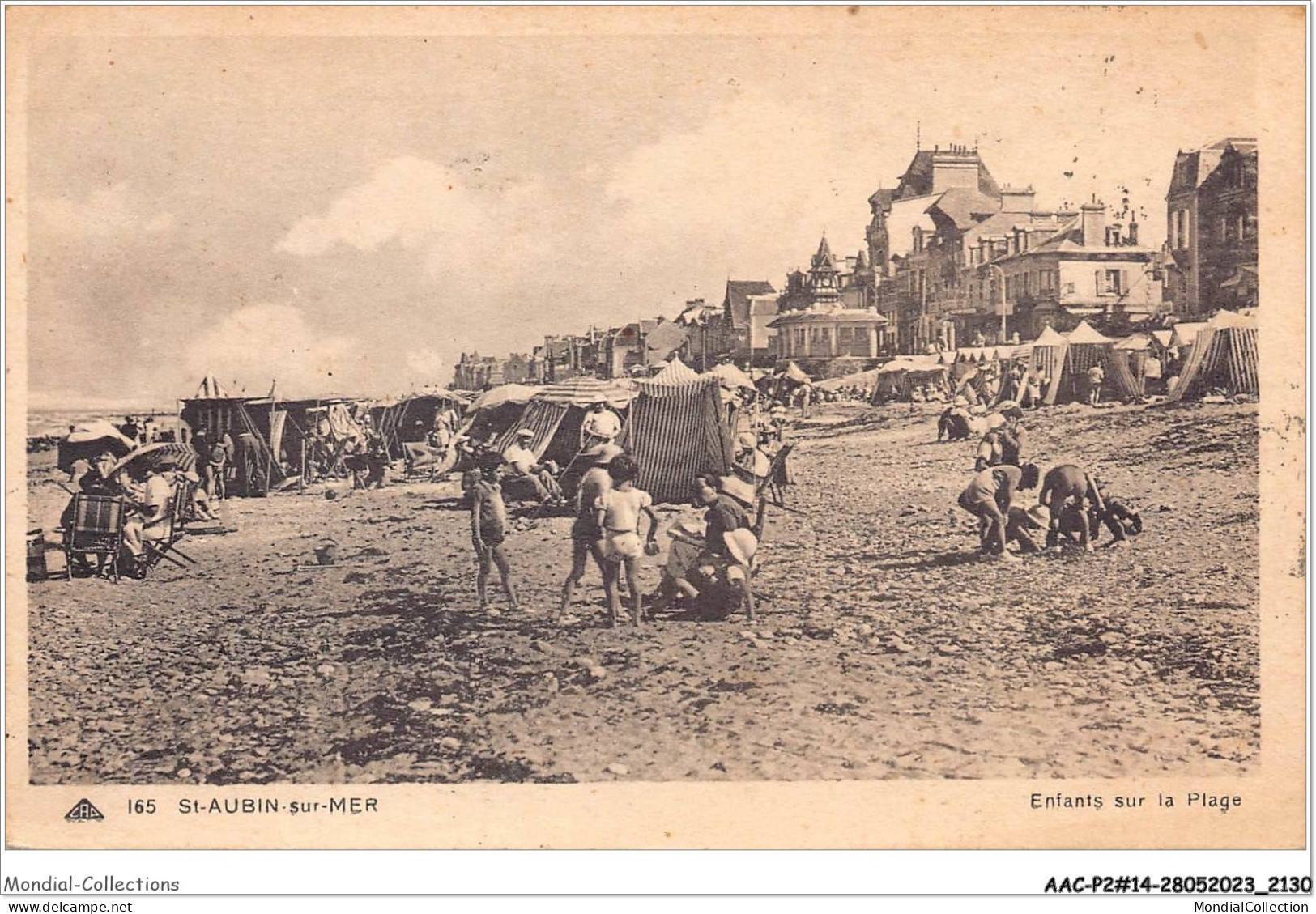 AACP2-14-0147 - SAINT-AUBIN-SUR-MER - Enfants Sur La Plage - Saint Aubin