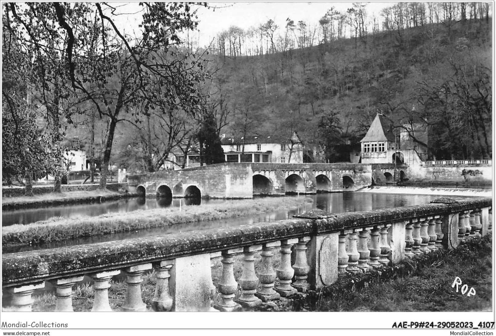 AAEP9-24-0784 - BRANTOME-EN-PERIGORD - Vue Sur La Dronne Et Le Pont Coudé - Brantome