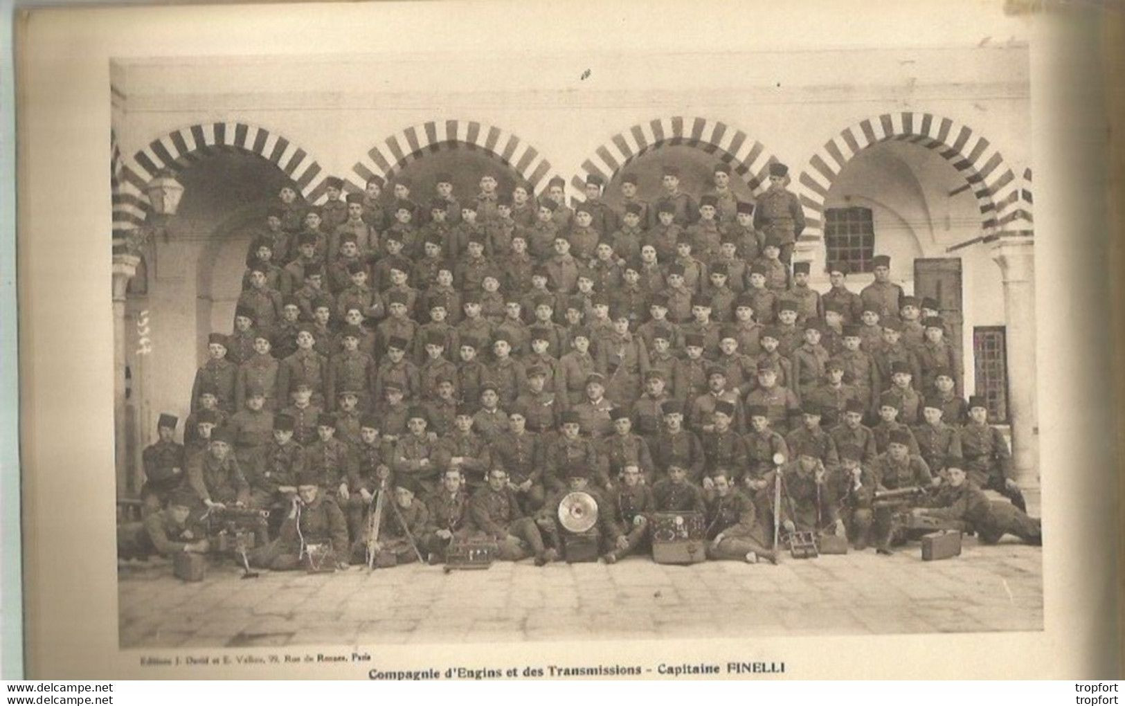 CC / RARE !! Livret PHOTOS 4 -ème REGIMENT DE ZOUAVES 1931 Militaria MILITAIRE Généalogie - Guerra 1939-45