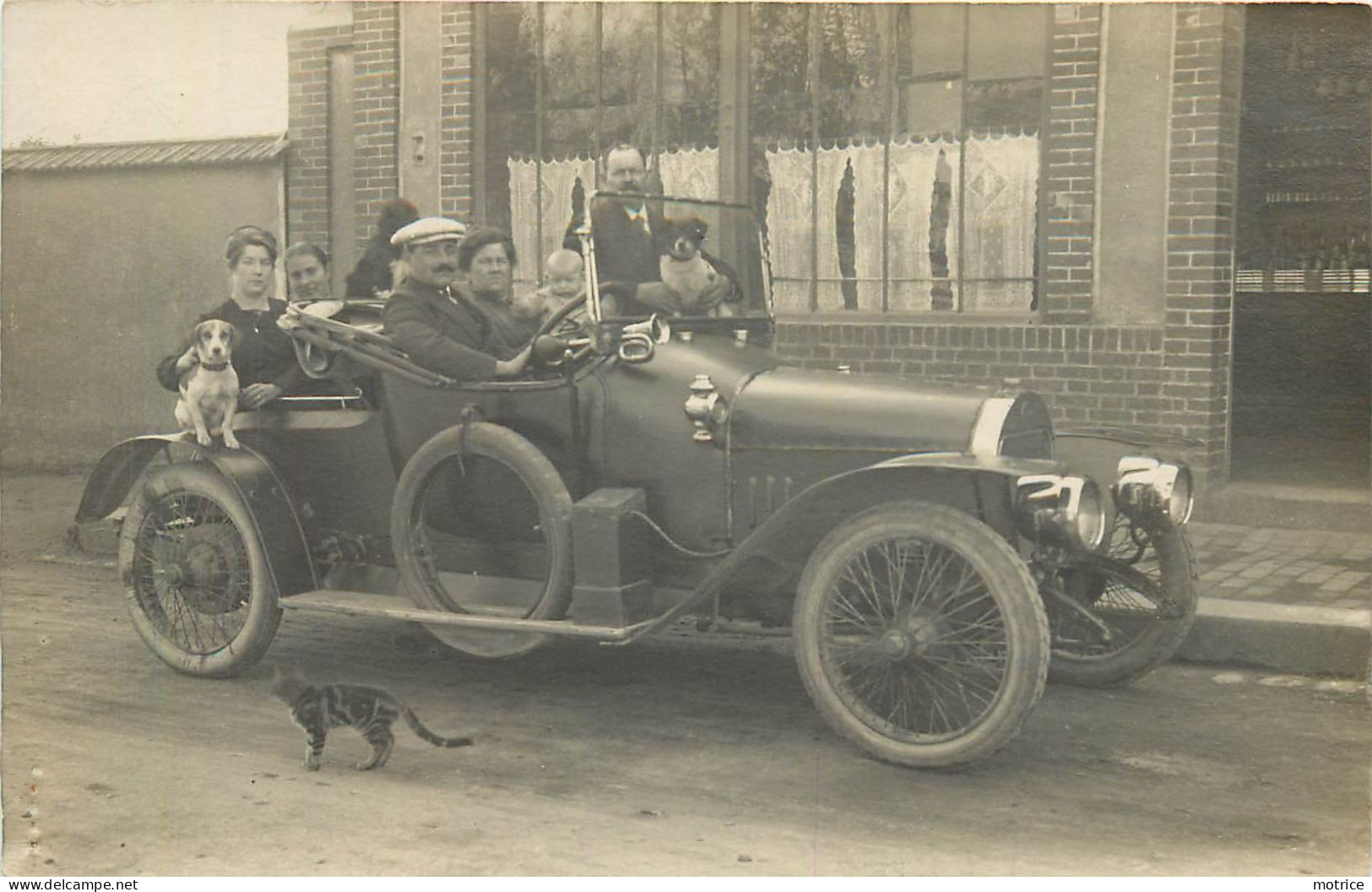 CARTE PHOTO - Voiture (modèle à Identifier) . - Turismo