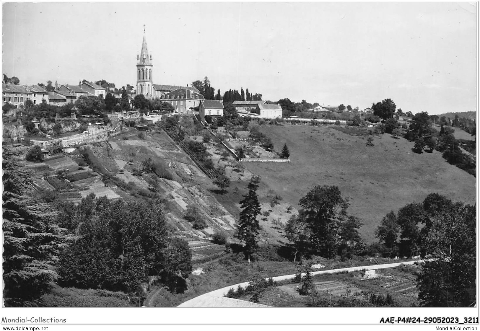 AAEP4-24-0338 - NONTRON - La Vallée Du Bandiat - Nontron