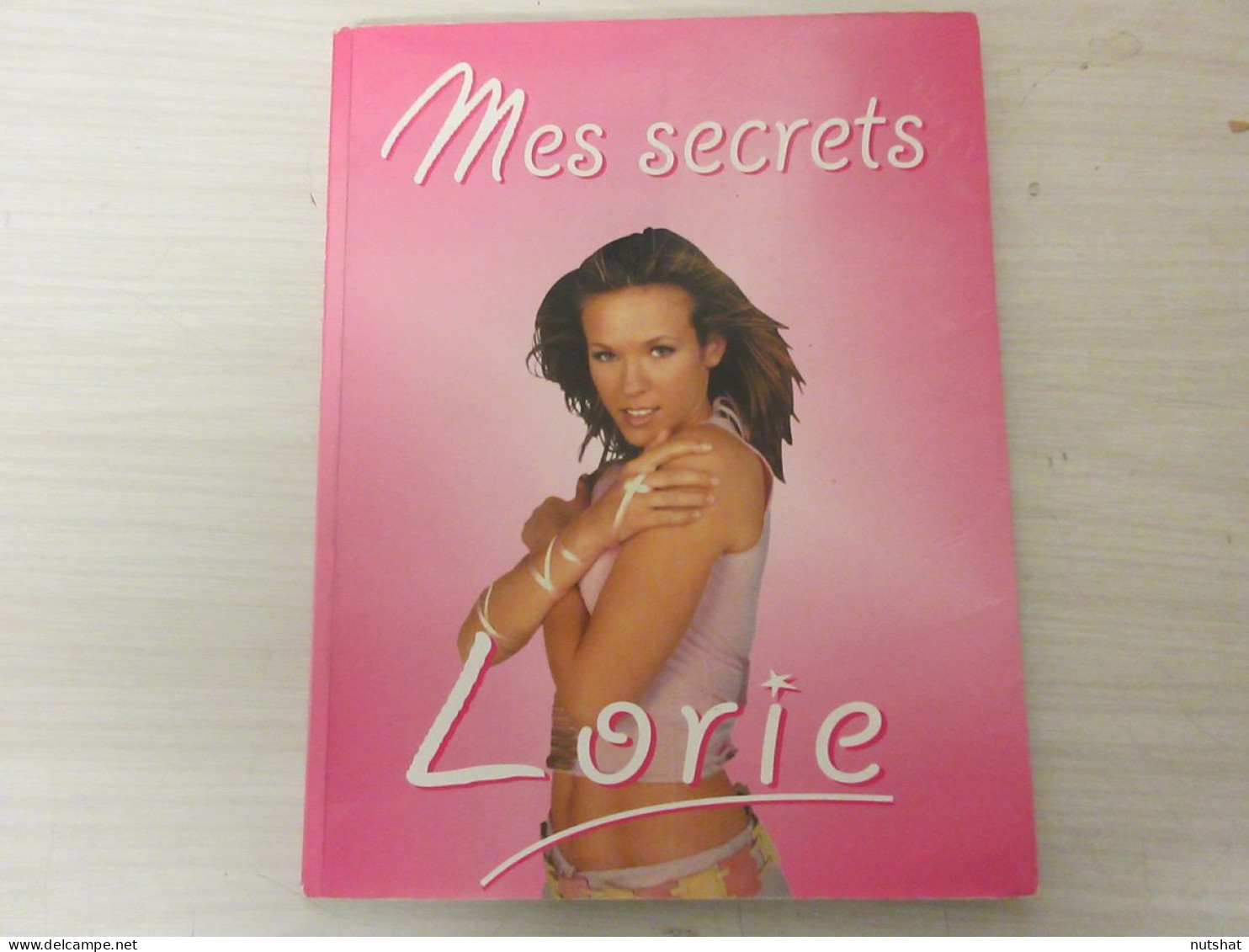 LIVRE MUSIQUE Catherine SIGURET LORIE Mes SECRETS 2003 110p.                     - Música