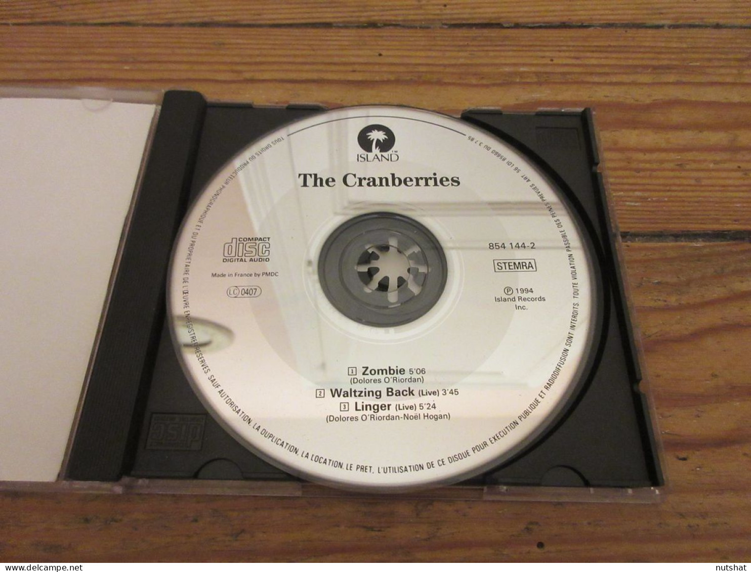 CD MUSIQUE 3 TITRES The CRANBERRIES ZOMBIE - LINGER - WALTZING BACK - 1994 - Autres - Musique Française