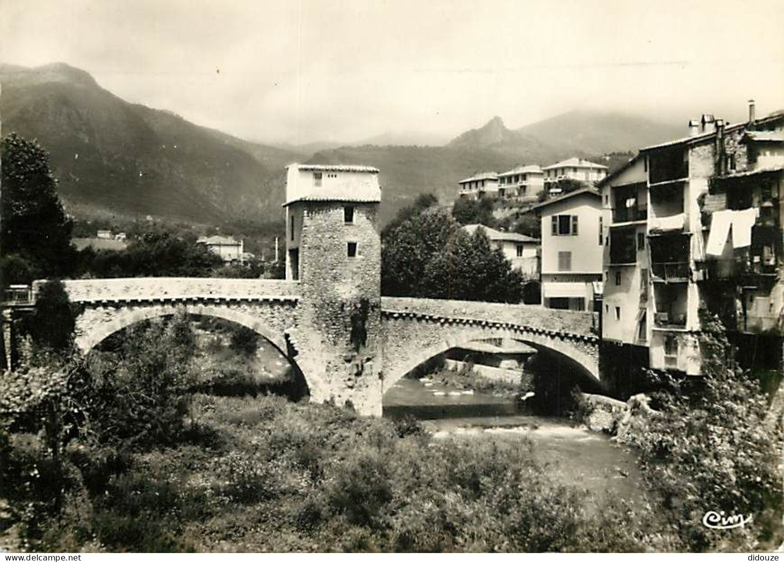 06 - Sospel - Le Vieux Pont Médiéval - Mention Photographie Véritable - Carte Dentelée - CPSM Grand Format - Voir Scans  - Sospel