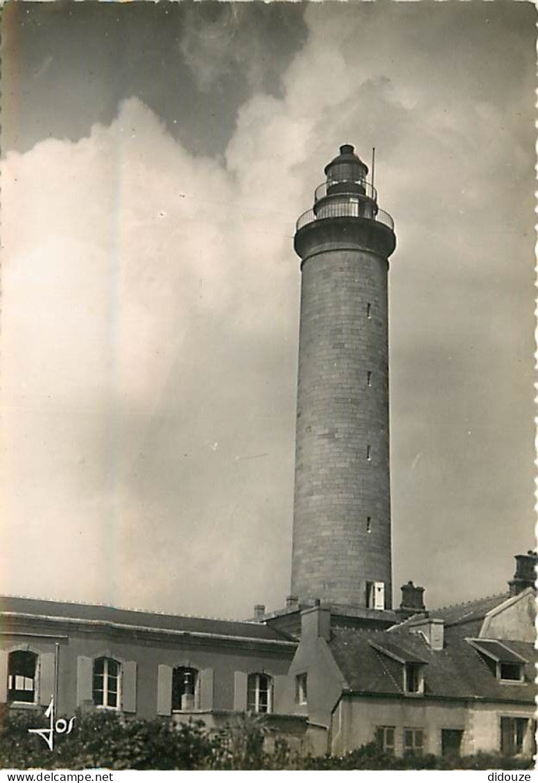 29 - Ile De Batz - Le Phare - CPSM Grand Format - Voir Scans Recto-Verso - Ile-de-Batz