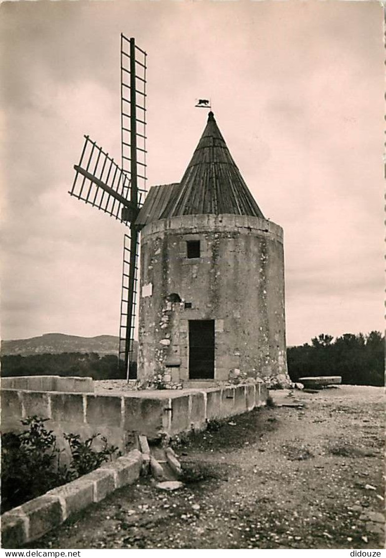 13 - Fontvieille - Le Moulin D'Alphonse Daudet - Mention Photographie Véritable - CPSM Grand Format - Carte Neuve - Voir - Fontvieille