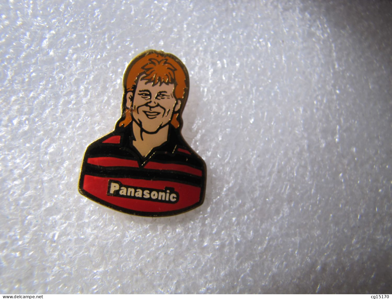 PIN'S     FOOTBALL  OLYMPIQUE DE MARSEILLE  PASCAL OLMETA  PANASONIC - Calcio