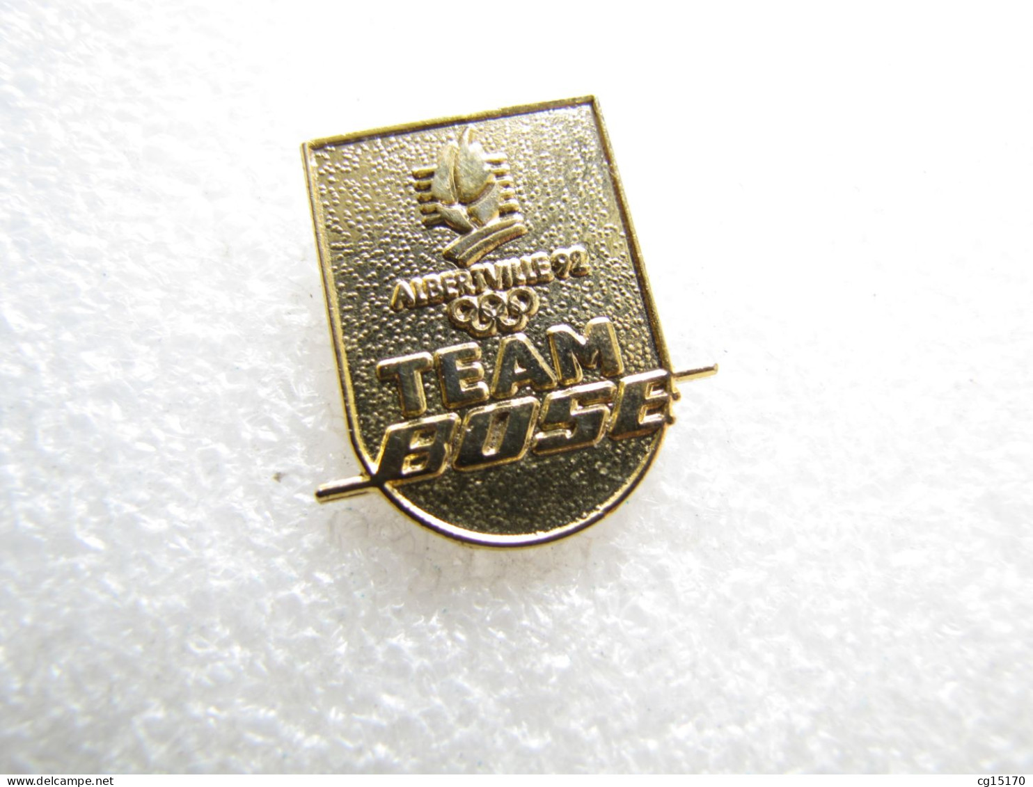 PIN'S  JEUX OLYMPIQUES ALBERTVILLE  TEAM  BOSE - Olympische Spelen