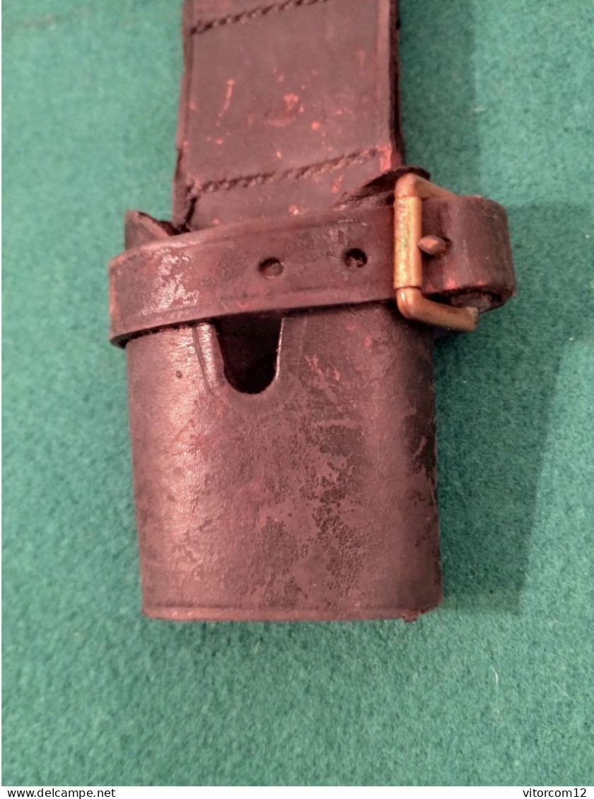 Porte Baionette Pour Mauser K98 Ou Vergueiro - Blankwaffen