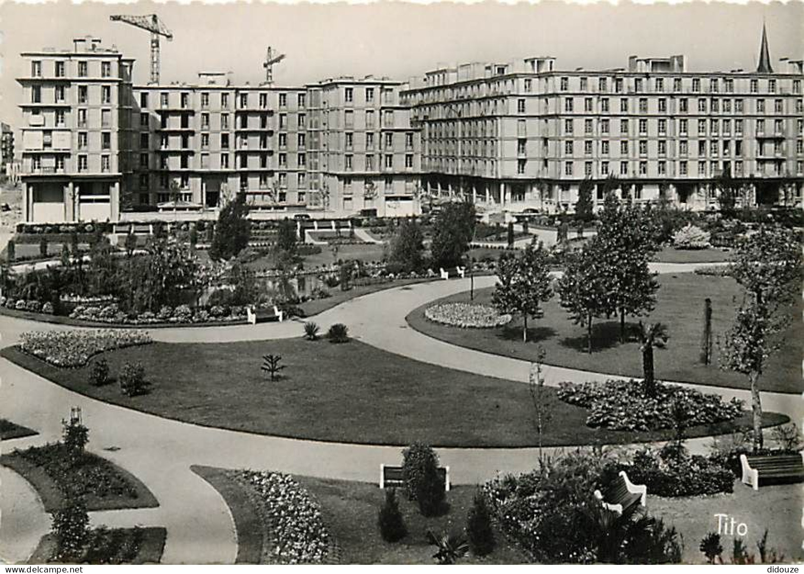 76 - Le Havre - Square Saint Roch - CPSM Grand Format - Carte Neuve - Voir Scans Recto-Verso - Square Saint-Roch