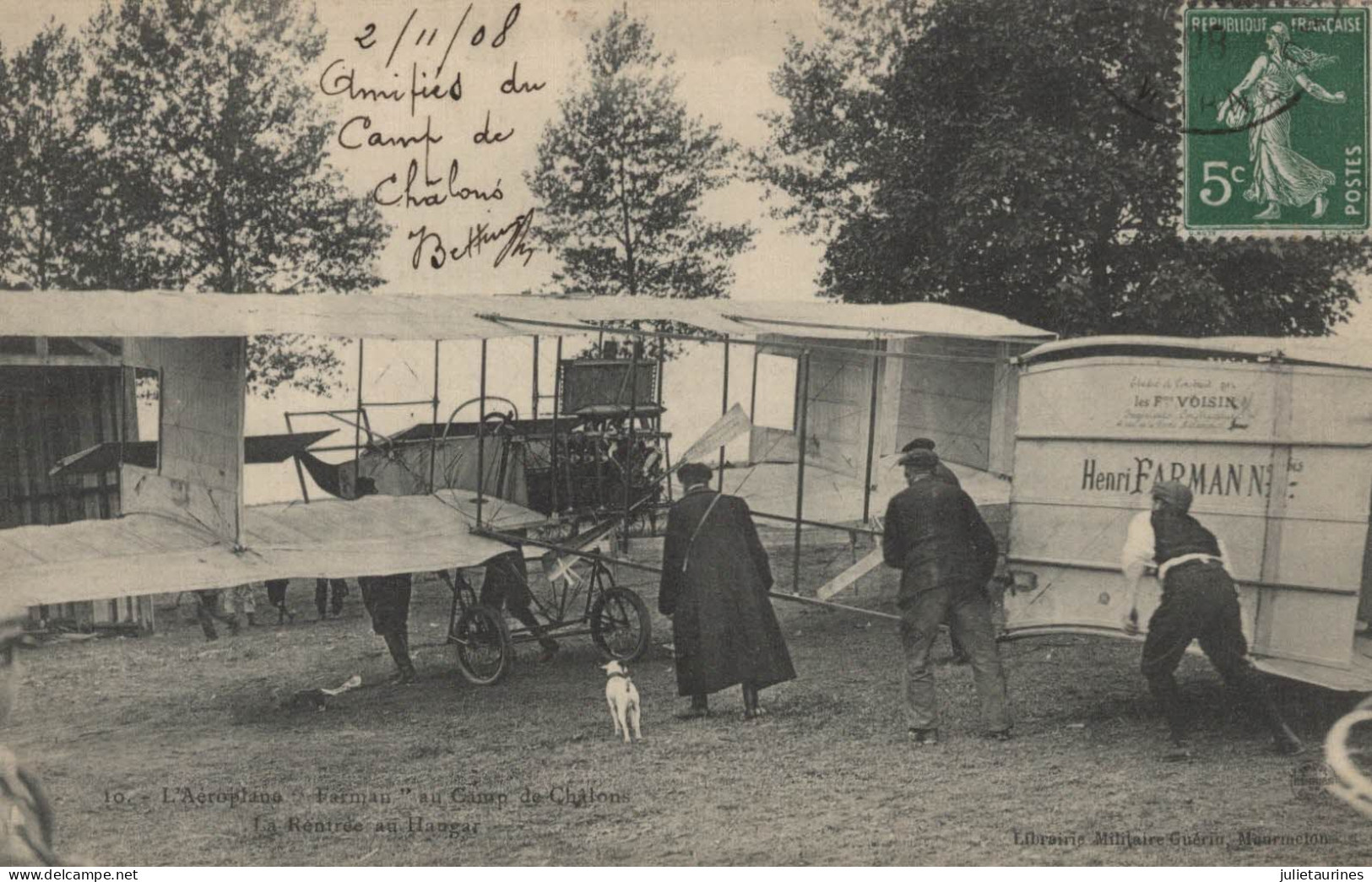 L AEROPLANE FARMAN AU CAMP DE CHALON RENTREE AU HANGAR CPA BON ETAT - ....-1914: Précurseurs