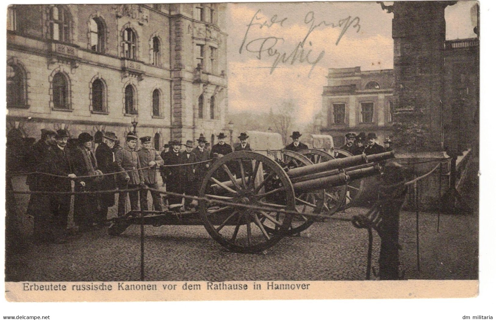 AK - TRÈS BELLE CPA 1915 : ERBEUTETE RUSSISCHE KANONEN VOR DEM RATHAUSE IN HANNOVER - ALLEMAGNE - 1Wk - WW1 - War 1914-18