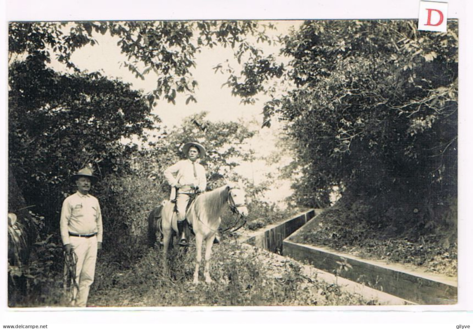 Rare Carte Photo. Mexique. Plantation De Café De San Patricio. Le Canal De La Turbine. Mr P.Valéra Et Mr Hocquart. (007) - Cultures