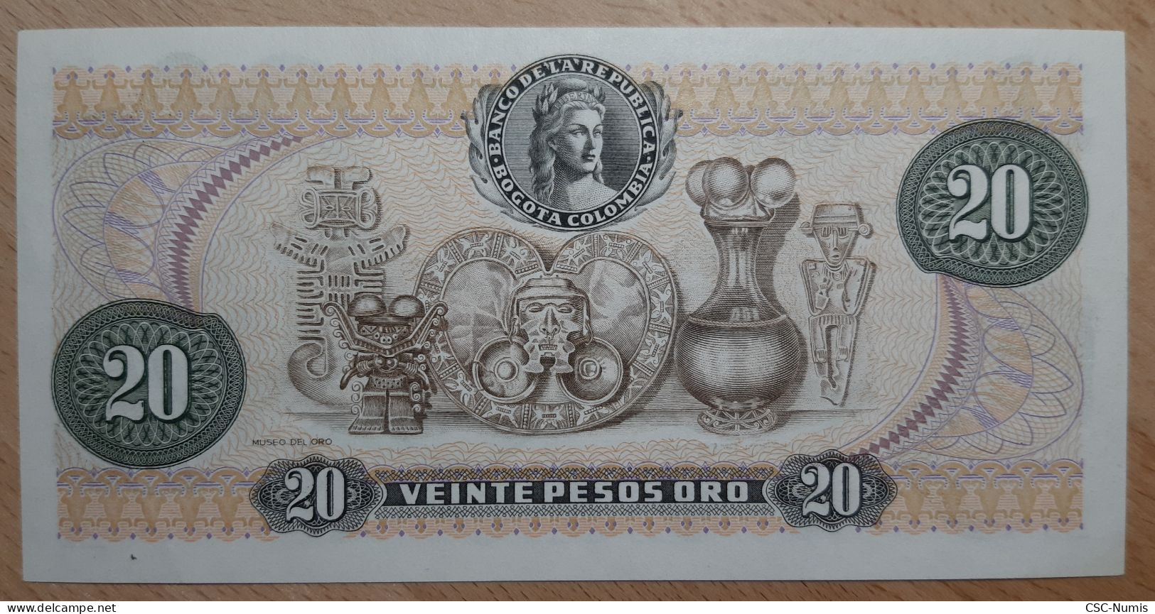 (BM011) - Colombie – 20 Pesos Oro - 1er Janvier 1983 – SPL - Colombie