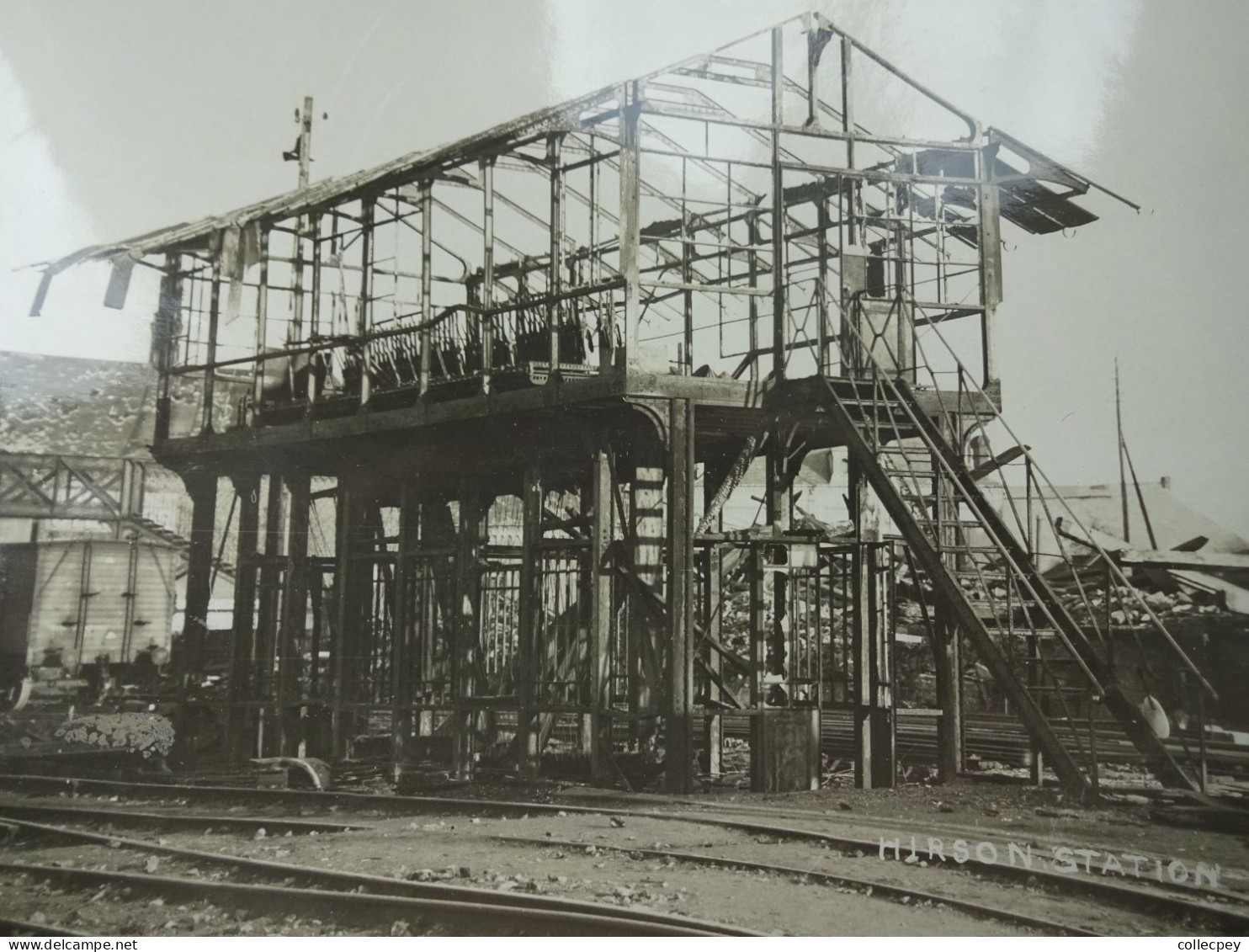 Grande Photo Gare De HIRSON Bombardée Durant La Seconde Guerre 39 - 45 - Hirson