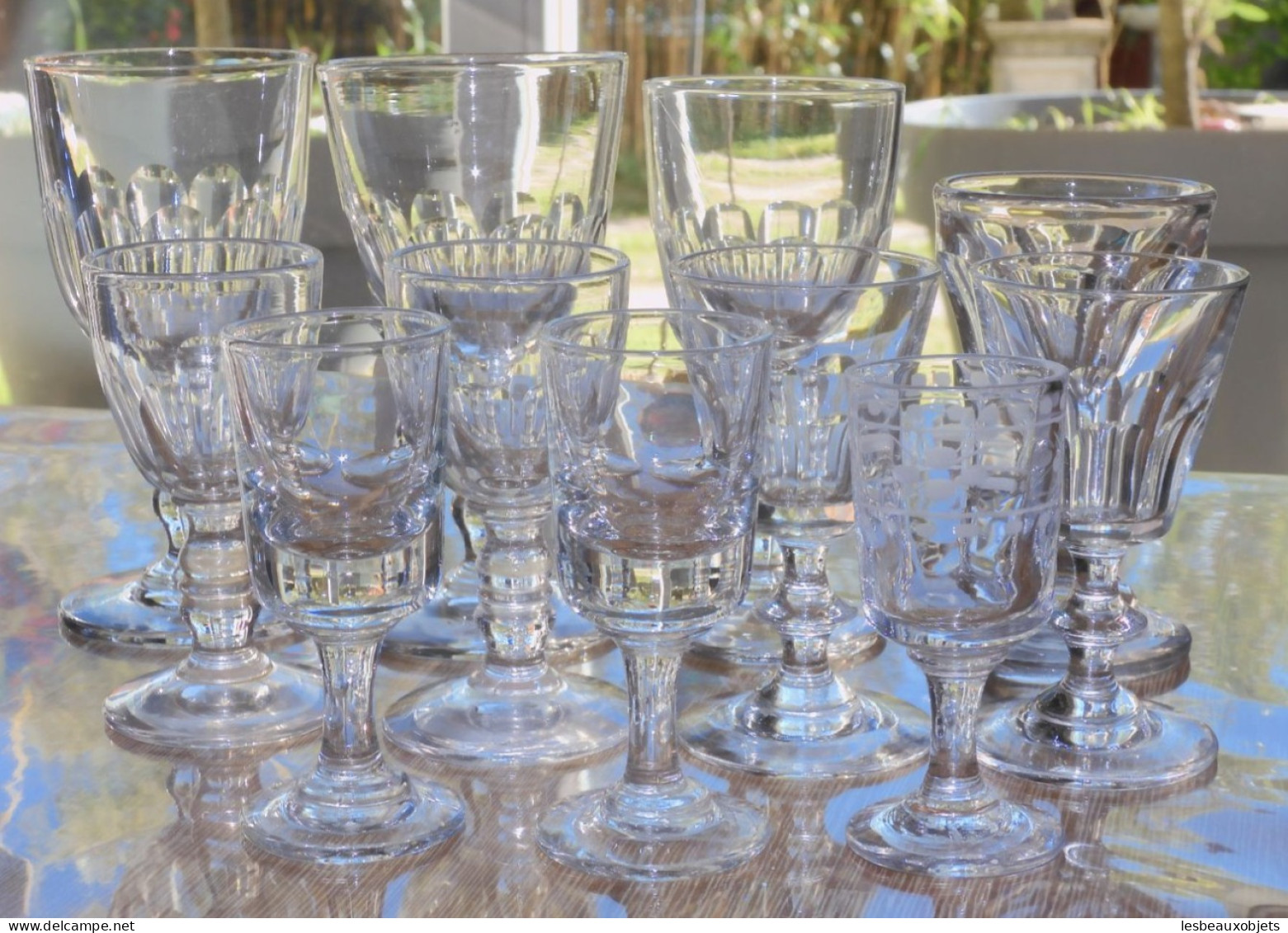 -LOT De 11 ANCIENS VERRES DIFFERENTES FORMES 7 MODELES Différents Collection      E - Glas & Kristall