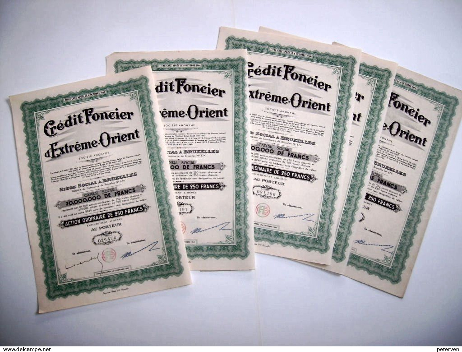 CRÉDIT FONCIER D'EXTRÊME-ORIENT; Set Of Five Shares - Asie